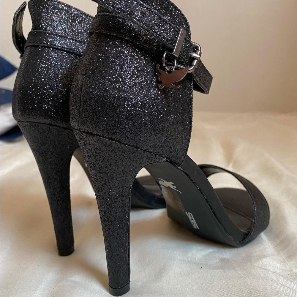 Black Glitter High Heels ✨